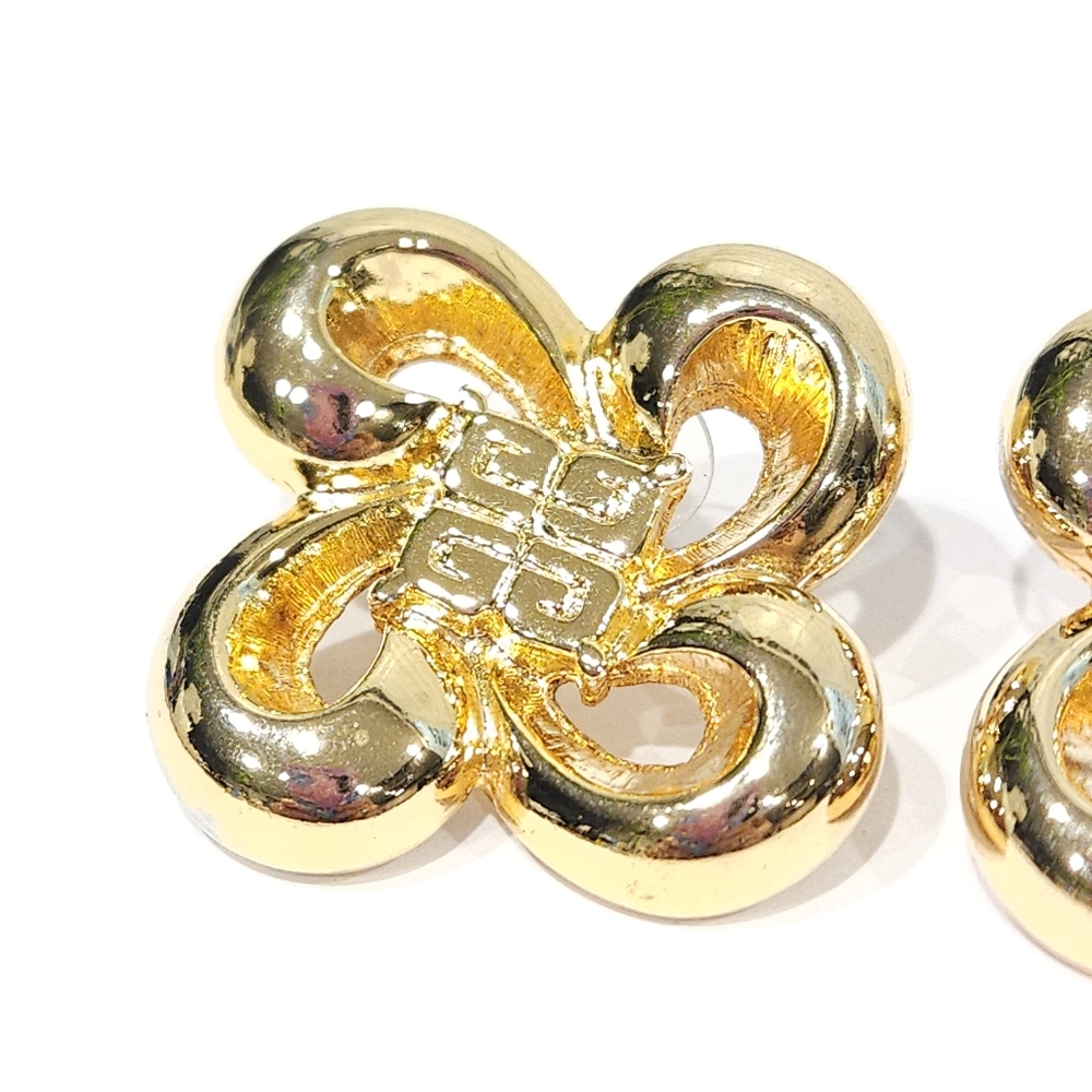 Vintage Givenchy Earrings Icon Bow Post Pierced Gold Tone GUC